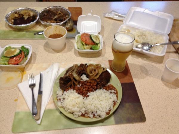 Now that's a Dominican meal!!