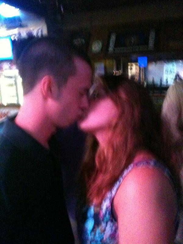 LSUMakeouts's tweet photo. All these pics from @ReggiesBar make me have faith in humanity. #LSUMakeouts http://t.co/zLceO02p
