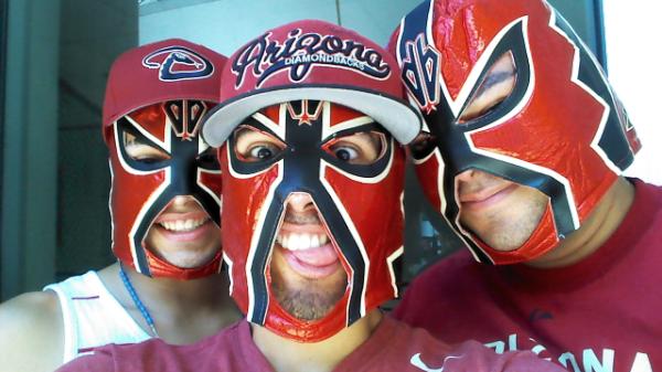 Dbacks's tweet photo. Tonight's attendance for #DbacksLucha Night is 36,903. #ThankYouFans MT @Vicgerman We got the mask!!! BEAT LA! http://t.co/E93hjzh3