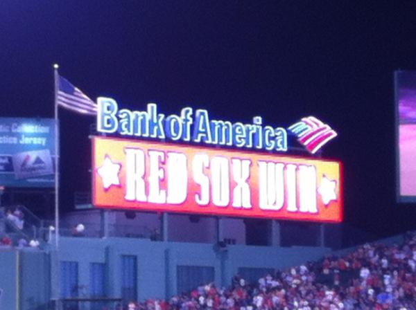 aedom67's tweet photo. Red Sox win! http://t.co/S0lIm31E