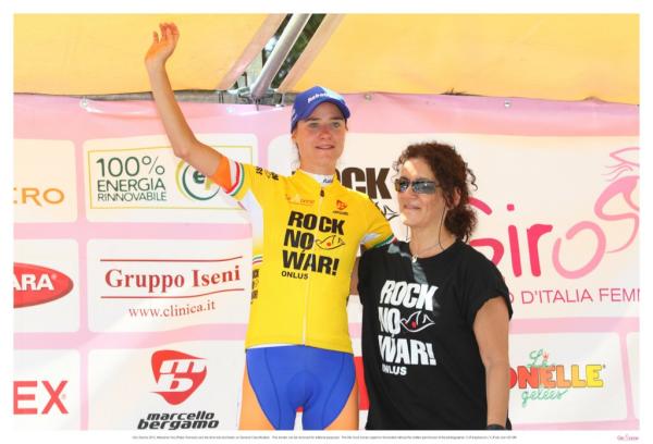 <a href="/Girodonne/">Girodonne</a> @ROCKNOWARonlus <a href="/paolobelliswing/">Paolo Belli</a> la maglia Gialla al Girodonne.