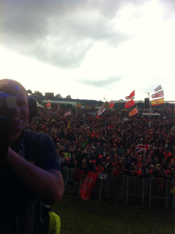 DrPaulGreig's tweet photo. “@therealdcf1: Silverstone after party crowd with the BBC @mrjakehumphrey @bbcf1feed http://t.co/B5tQ17i”

I'm in that crowd! #BritishGP