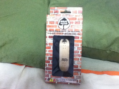HardCoreFB's tweet photo. My new berlinwood Elias Assmuth deck $45.00 http://t.co/3M6vMrex