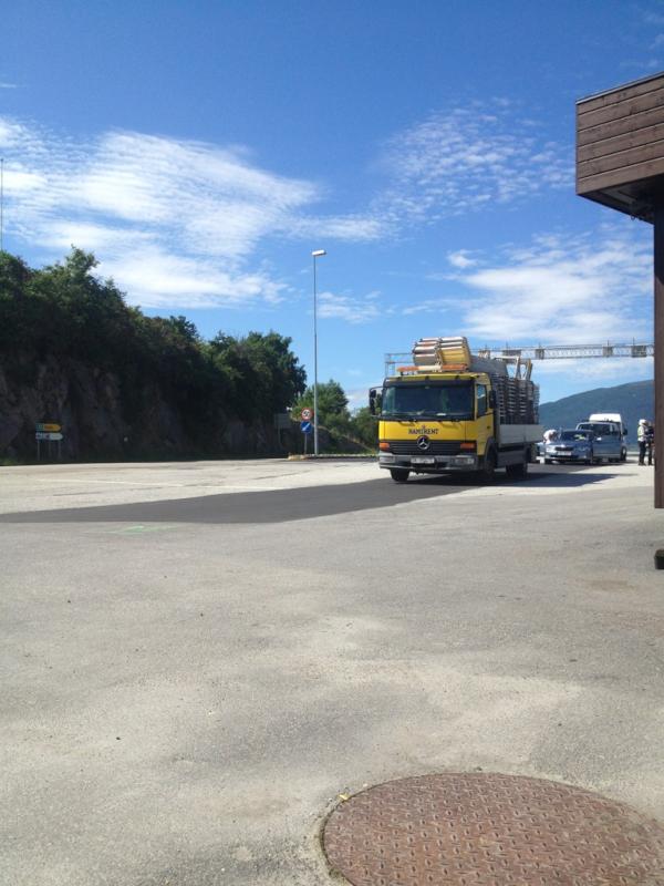 MinaMaalsnes's tweet photo. Back at work http://t.co/czrtimzx