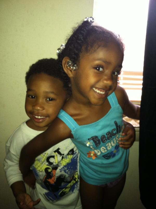 TrueTrendSetter's tweet photo. Sis n brotherly love just so sweet http://t.co/BrOgB21y