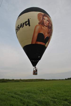 New balloon shipped! Congrats, <a href="/XBallooning/">Exclusive Ballooning</a>!