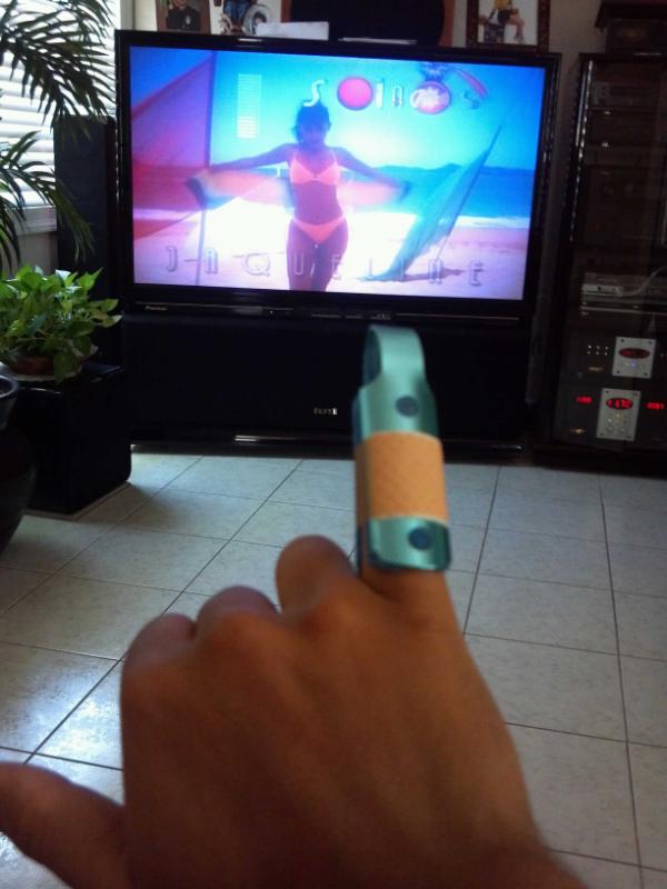 _dntcallmyname's tweet image. 18DAYS AND COUNTING! NOT HOLDING ME BACK THOUGH....ACTUALLY, IM GETTING STRONGER! ;D #FingerSprain #SOÑADORAS #recovery