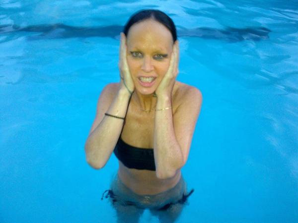 Kembra Pfahler (@kembrapfahler) on Twitter photo 