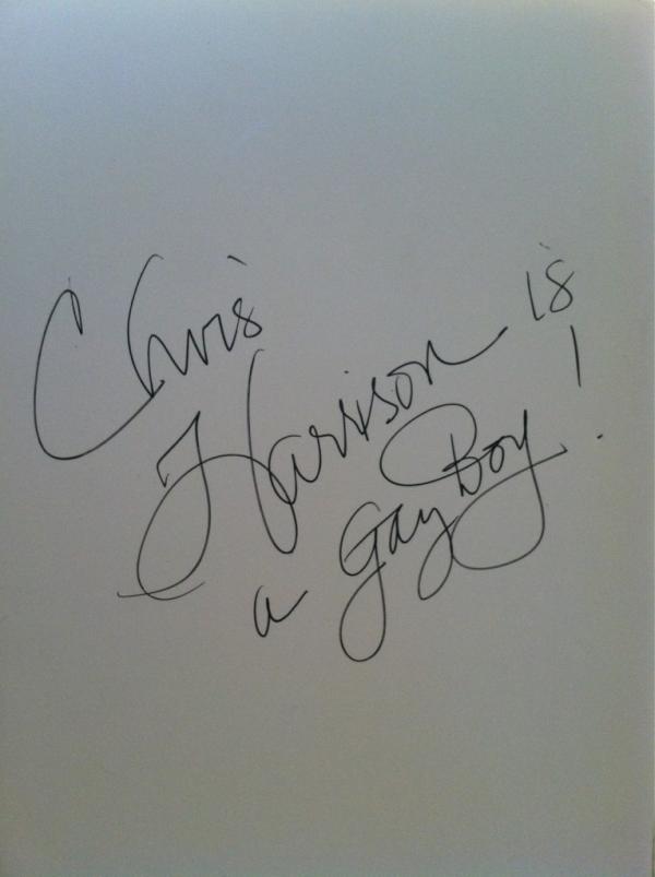 maggiewr8's tweet image. @theglow2960 mom just vandalized our board......we miss you tonight! #onefjef