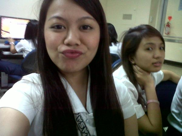 ChiQuimbo's tweet image. Hi again BOGS ♥ HA HA HA HA #3dclass