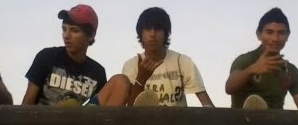 RenatoMaromba's tweet photo. @McTreva_ @laertebarboza93 la no pdc (hh' http://t.co/BhpPuk7I
