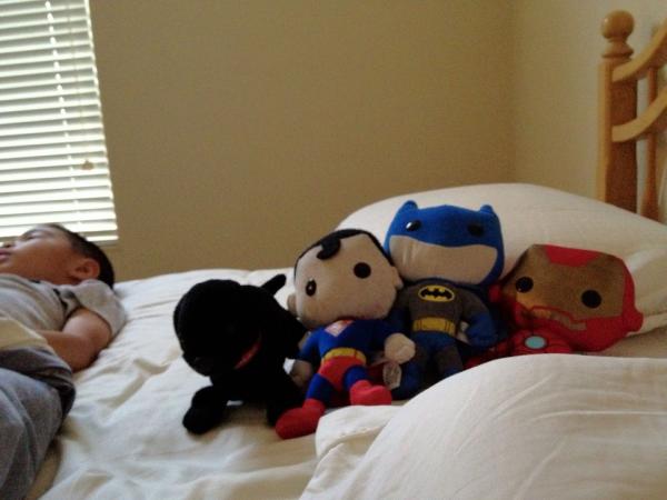 ichigopan's tweet image. Sleeping babe with black Krypto, Superman, Batman &amp;amp; Iron Man #funkoplush