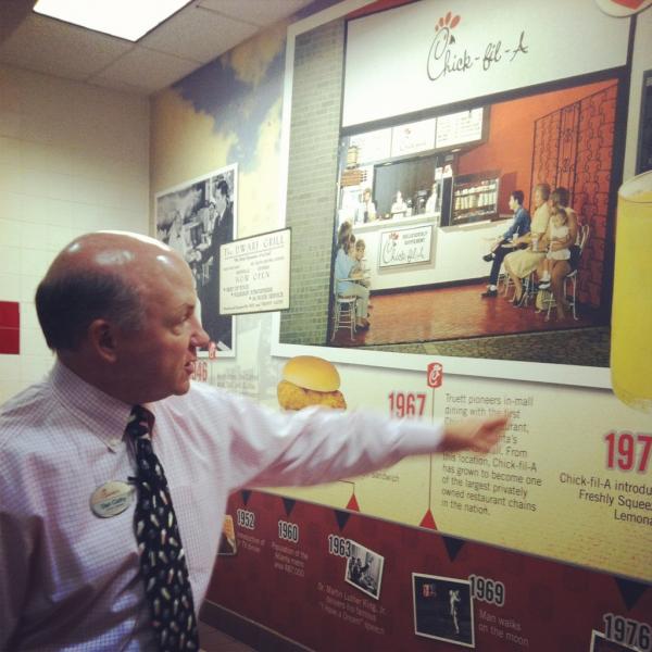 ChickfilA's tweet photo. .@DanCathy gives a history lesson to new @ChickfilA operators at the Greenbriar Mall #CFABackstage http://t.co/s5OISrck