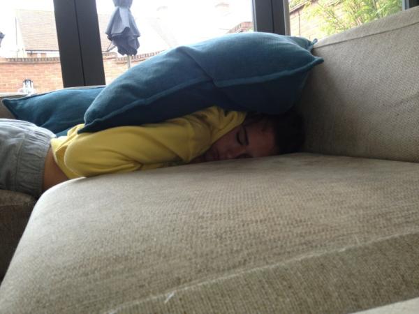 simonloan tweet picture