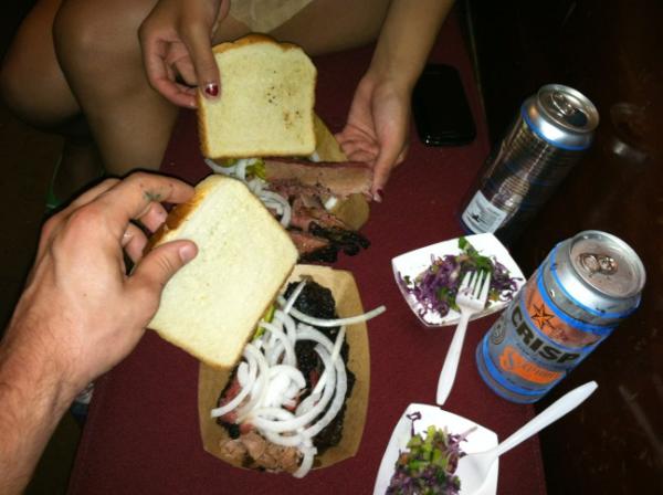 DanOhReally's tweet photo. Holy fuck the moist! #brisketlab http://t.co/S0dQiJBg