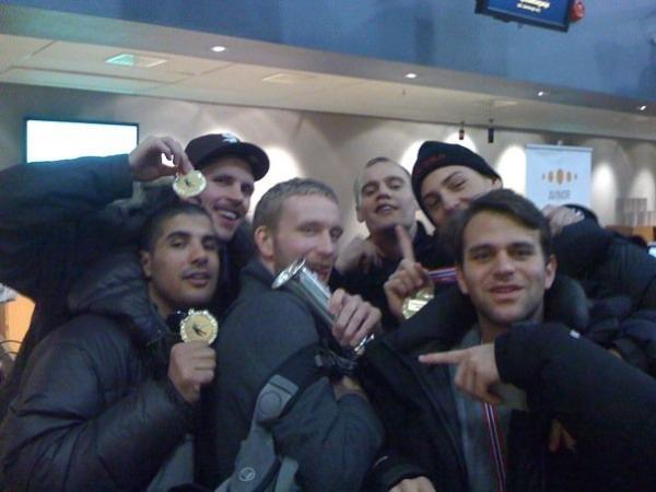 MMahnin's tweet photo. @Stretchin_Out Back in the days #yeahbuddy http://t.co/VsVtVkrP