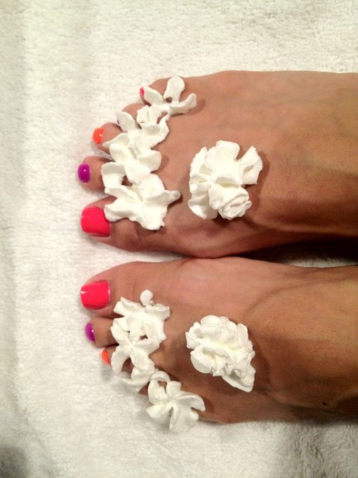 Are these twinkle toes cute with whipped cream on top? http://t.co/0oaaZRE<a href="/tag/trueblood"class="tags"><span>#trueblood</span></a>