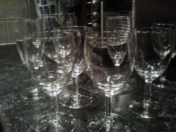 TesselaarErik's tweet photo. Paar fijne glaasjes van pa en ma gekregen! Heb ze net afgewassen.... http://t.co/RaPB0XXg