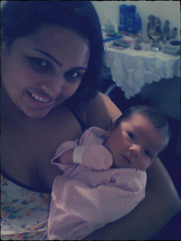 anamaria_sena's tweet photo. Maria Rita Lindaa! :D http://t.co/MzLKpEE2
