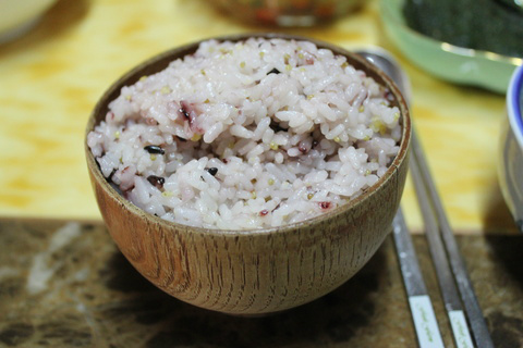 incheonCAR's tweet photo. 비가 보슬보슬 내리네요~ 맛있는 점심드시고 야외테라스에서 커피한잔하시면서 여유롭게 점심시간 보내십시요^^ http://t.co/kJ1Cc54l