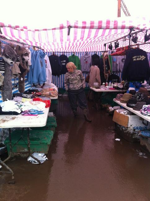 IDalgetty's tweet photo. Shop flood http://t.co/dVFjgHOO