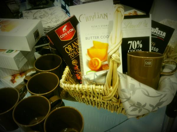 BasketsRu's tweet image. Мы предлагаем Вам попробовать превосходное качество подарков от BASKETS.RU