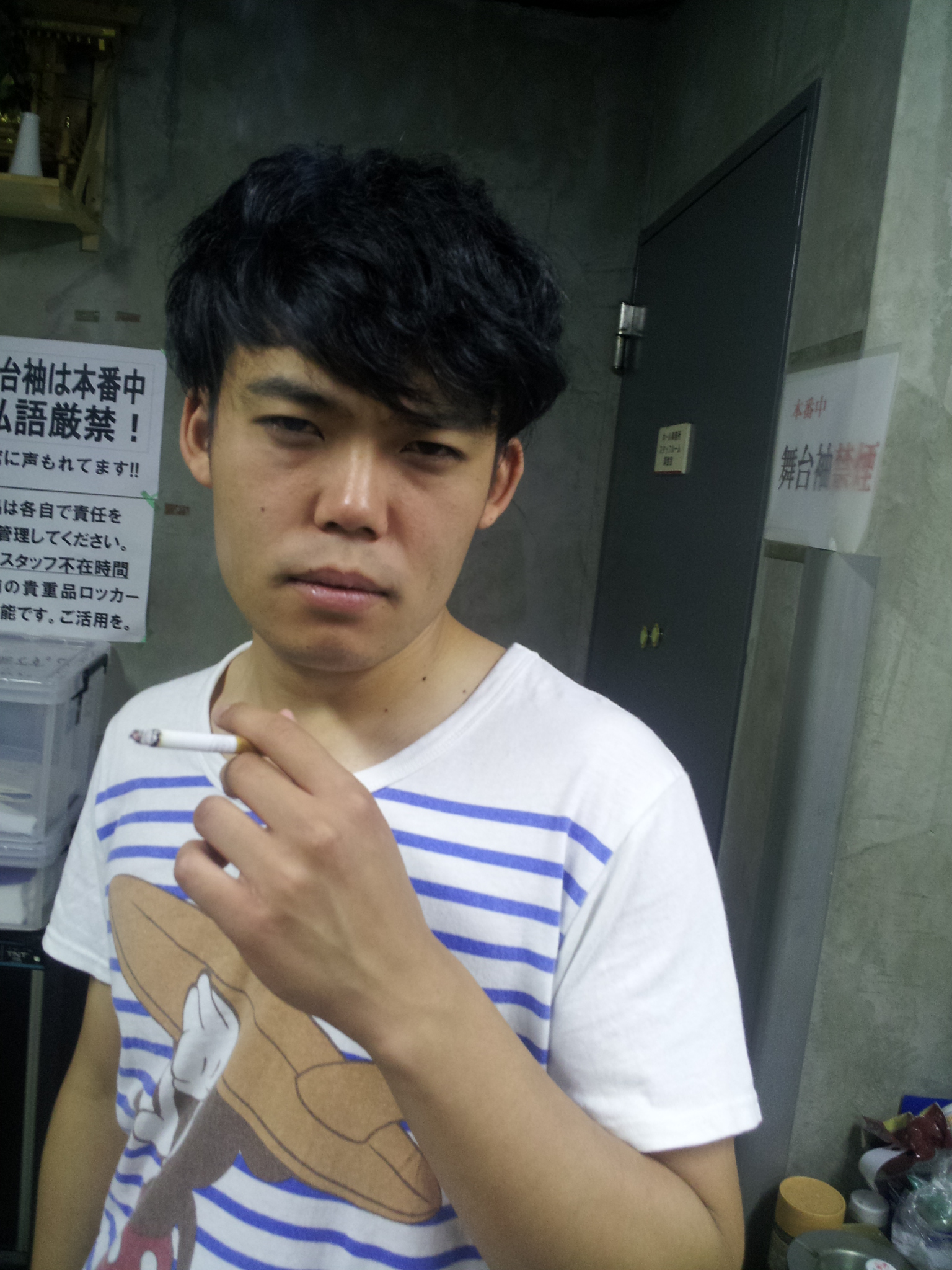 西野えほん キングコング しゃかりき駐在さん カメリハ終了 最近のめだか師匠は何故か斉藤和義さん 歩いて帰ろう を口ずさみながら登場します 写真はプリマ旦那 野村 僕の艶っぽさが女子にウケてます と豪語 朝なので少し静かにしてほしいです 西野えほん キングコング しゃかりき駐在さん カメリハ終了 最近のめだか師匠は何故か斉藤和義さん 歩いて帰ろう を口ずさみながら登場します 写真はプリマ旦那 野村 僕の艶っぽさが女子にウケてます と豪語 朝なので少し静かにしてほしいです
