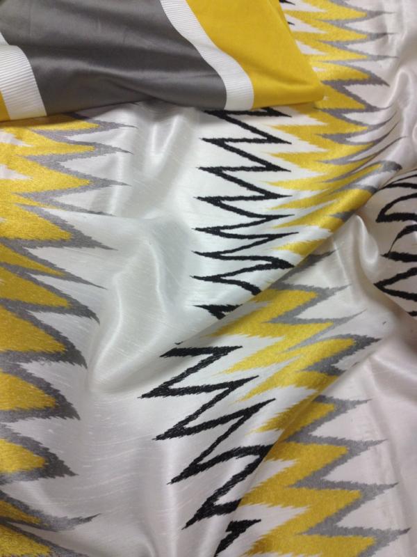 RainbowDraper's tweet photo. #electric @maxwell fabrics New #fabrics available! http://t.co/YXrB1ipc