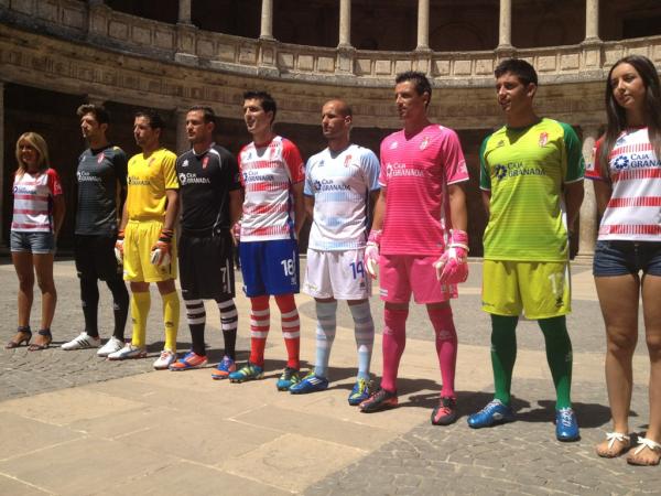 GranadaCF's tweet photo. Todas juntas. http://t.co/AHrA0Vtu