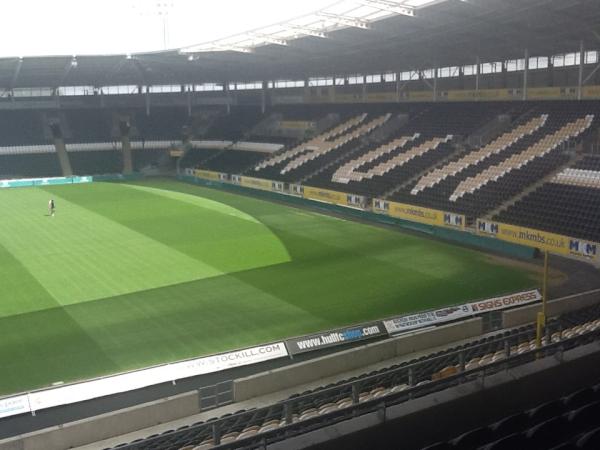 YORbuild's tweet photo. Today's venue for #teentech is the K C Stadium Hull. It's looking great in the East Yorkshire sunshine #itsgoodupnorth http://t.co/fkLDWmaA