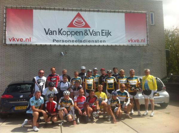 Groenflex's tweet photo. Dank van Koppen en van Eijk voor de koffie met appeltaart. @petervankoppen http://t.co/tUWk3U7S