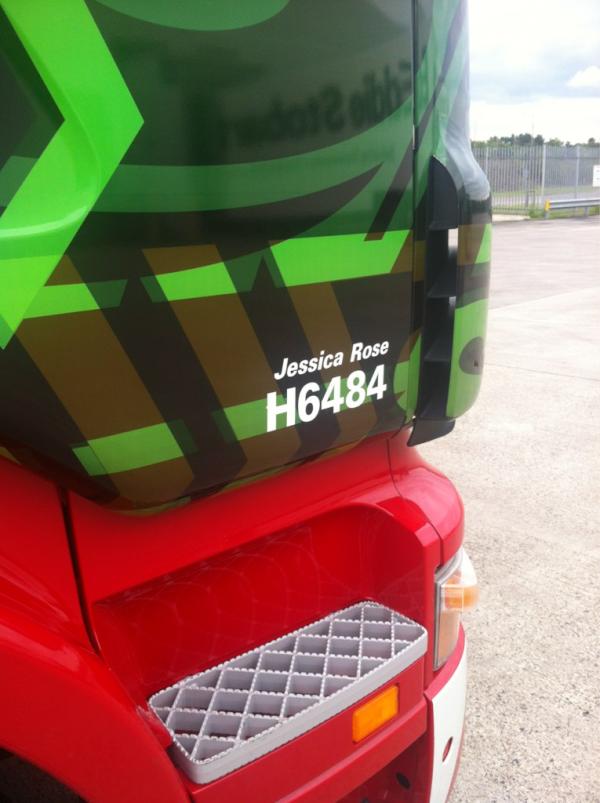 v5bora's tweet photo. @MoorJessicaRose Stobart truck with you're name on it!!! http://t.co/QpLZlJcO