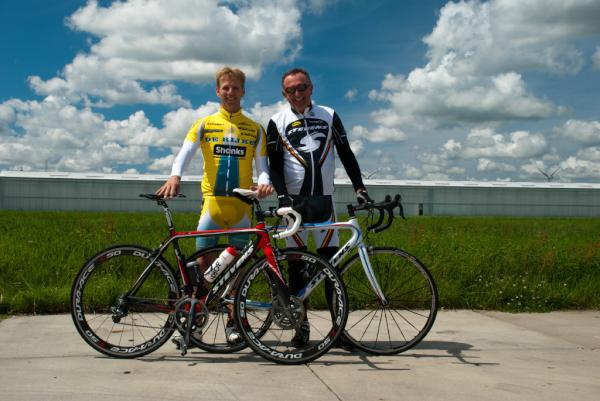 MarcvanBuijtene's tweet photo. Het was een geslaagde middag voor de toertocht met relaties en sponsoren! @ctderijke @Groenflex @VVContrans http://t.co/qE6e17ln