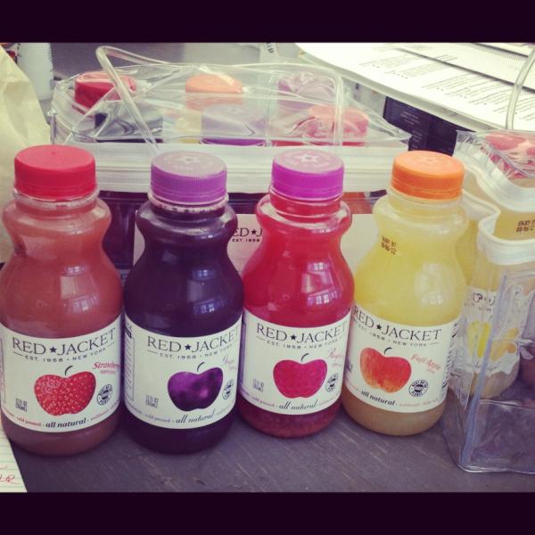 Qwiki's tweet photo. Our favorite refreshing beverage on a hot summer day at Qwiki HQ?!? @redjacketjuice! Thnx @harleybauer!! http://t.co/U8C3D0fB