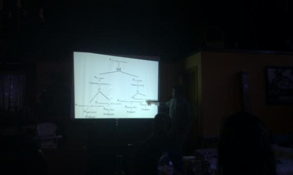 idafensp's tweet photo. Power point karaoke #sssw2012 100% geek 110% fun http://t.co/elt9PVST