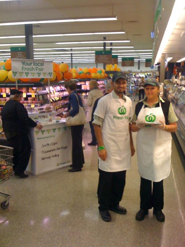 siansdad's tweet photo. @tjeerdjegen lots of excitement in our deli today! #4359floreat http://t.co/M54EyOO5