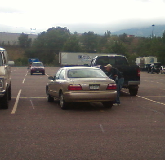 SpringsDrivers's tweet image. The passenger needed something at Wal-Mart. So the driver parks in the middle of two spots? #badparking #baddriver