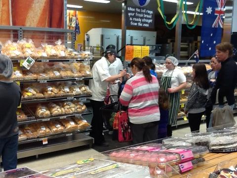 ptemminghoff's tweet photo. Customers getting ready for the bakery tour at CRAIGIEBURN highlands region4 @tjeerdjegen http://t.co/r8bZxPk6