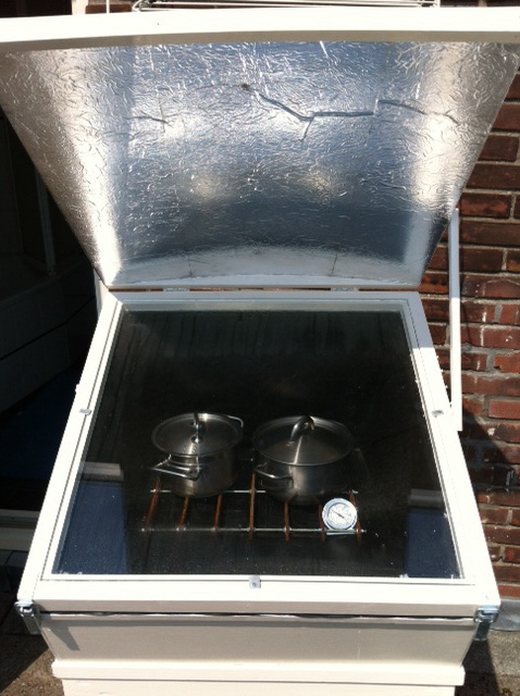sinds ik een solarcooker heb schijnt de zon niet meer! zou een raincooker moeten hebben