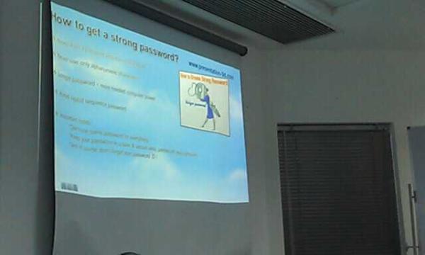 ACESEgypt's tweet image. How to get a strong password #nodeworkshop #ACESConference