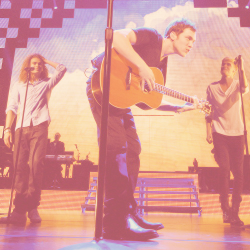 PhilPhilatic's tweet photo. Phillip Phillips edited by @PhilsPhillips http://t.co/TTKbBVmz
