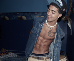 hotguys_'s tweet photo. This boy is heaven. http://t.co/PzM1cKoB