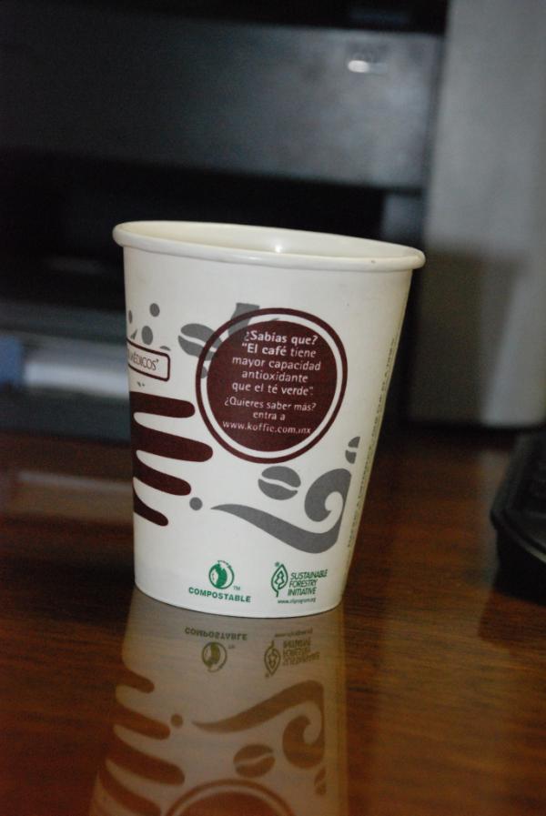 Vasos con tu logotipo que ayudan al medio ambiente.