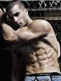 sixpackk's tweet photo. Hihi http://t.co/IBYlqPN2