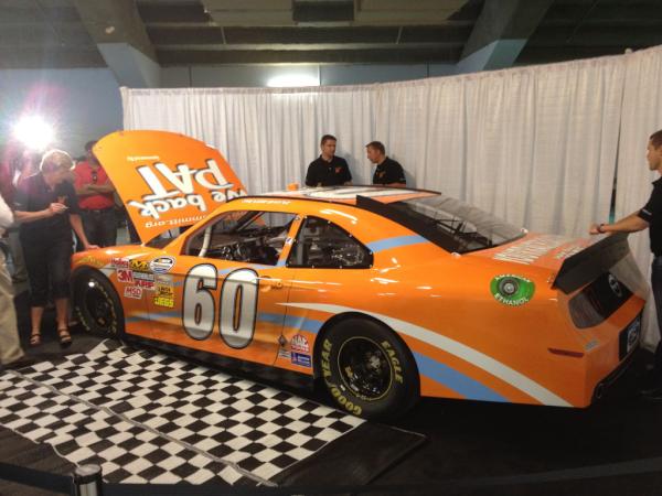 LadyVol_Sports's tweet photo. Who wants to know what's under the hood? RT @Vol_Photos: Another shot of the car http://t.co/1Ak65GEK