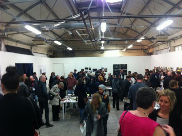JHNKNNY's tweet image. Down at the photoireland festival great craic! #pif12