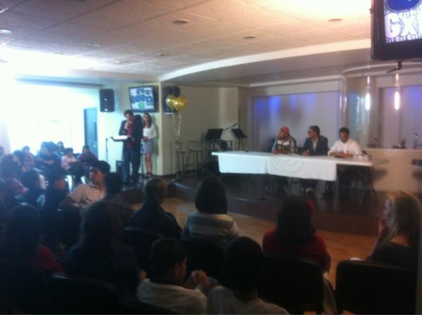 imPreTeen's tweet photo. CEREMONIA DE GRADUACIÓN DE @imPreTeen Y @GxTeen http://t.co/zF6yJ4Tm
