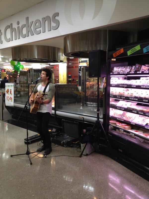 damianmaynard77's tweet photo. @ptemminghoff @tjeerdjegen Sam Ludeman from the voice playing for the customers at Woolworths Ashwood @wisedmm http://t.co/wKDQlBDS