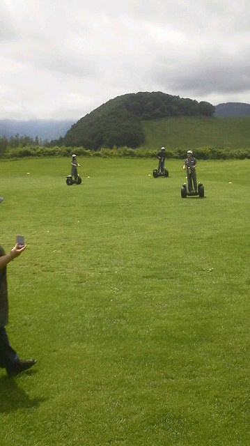 MforestInfo's tweet photo. 今日も、沢山のお客様が来られてます。セグゥエイも大人気！ http://t.co/5A3F8c5K