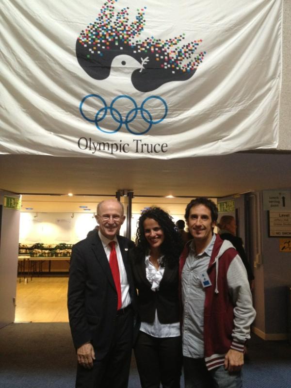 _HumanFirst's tweet photo. With Honey Thalijeh and Wilfried Lemke #unforum2012 http://t.co/EnUGXWf1